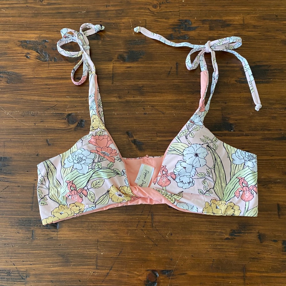 Dippin Daisys Zuma Reversible Floral Peach Twist Front Bikini Top VTG Bloom Sz L
